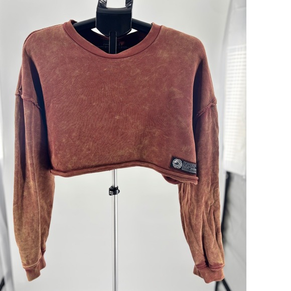 Alphalete Tops - Alphalete Women L Rust Orange Acid Wash French Terry Cropped Sweatshirt Grunge L